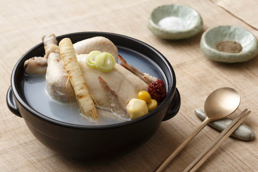 Seoul Food Guide 2025: Samgetang