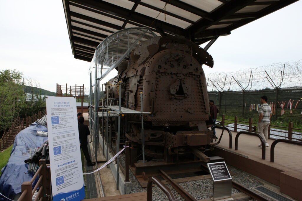 The Gyeongui Line train that no longer runs