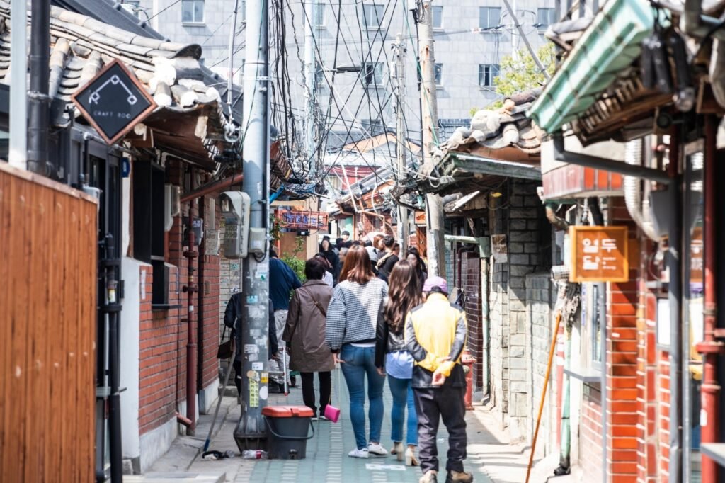 Ikseon-dong Hanok Village