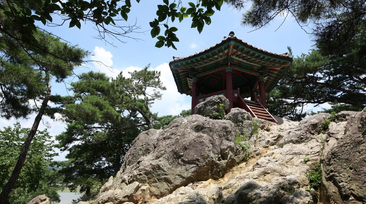 Buyeo Travel : The Gilt-Bronze Incense Burner, Inside the Ancient Baekje Kingdom