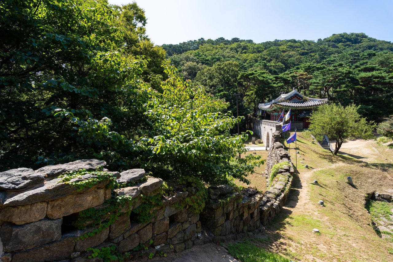 Jeongjoksan Fortress
