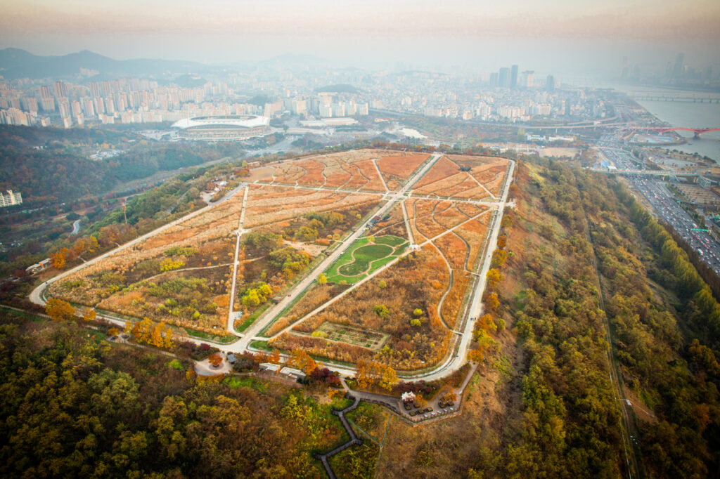 Haneul Park in Seoul: From Landfill to Beautiful Eco-Park