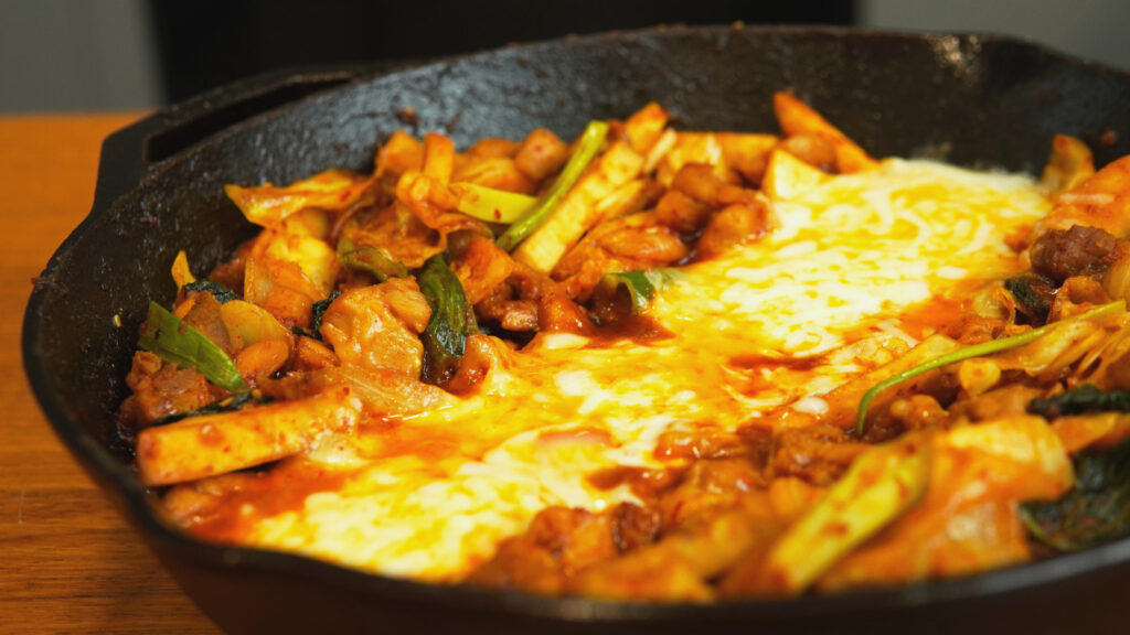 Melted Marvel: The Ultimate Guide to Cheese Dak-galbi (치즈닭갈비)