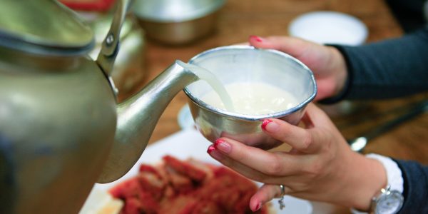 Traditional Korean Alcohol Guide: Soju & Makgeolli