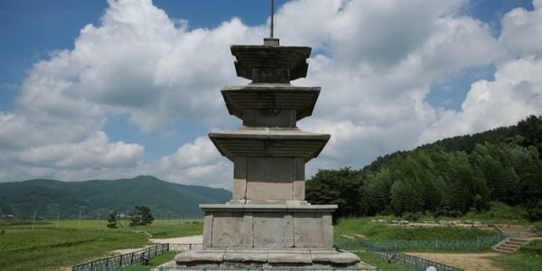 Gyeongju & Pohang: Royal Coasts, Historic Trails & Traditional Villages