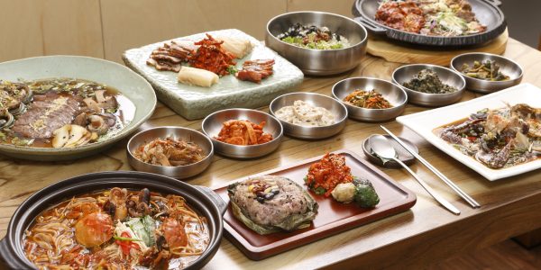 Yak-seon-jeongsik (약선정식)